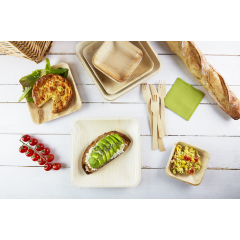 Assiette carrée en palmier 100ml 100mm  H22mm