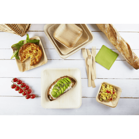 Assiette carrée en palmier 100ml 100mm  H22mm