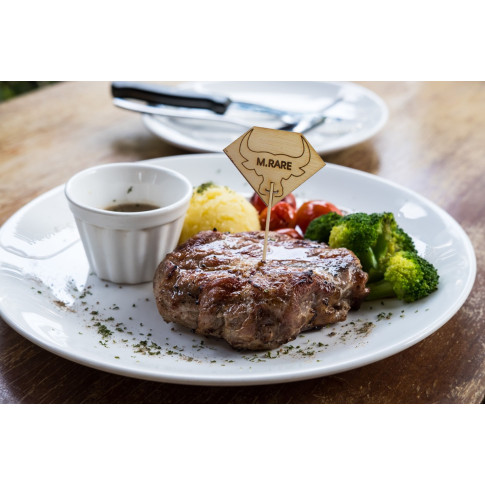 Pique à steak en bambou Rumpy décor tête de taureau, cuisson Medium Rare (saignant) 54mm H95mm