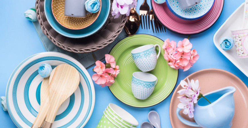 Vaisselle colorée : Égayez votre table avec des créations vibrantes