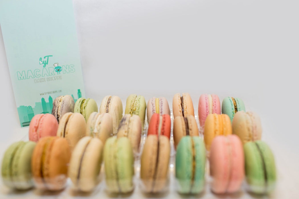 Insert plastique PET transparent 12 macarons (3x4) avec fermeture 150x138mm H23mm