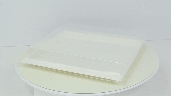 Couvercle PET transparent pour plateau "Atlas" 27,5 cm x 26,5 cm x 3,3 cm - Compatible avec 210APUTRP3, 210APUTRP3F - 100 unités